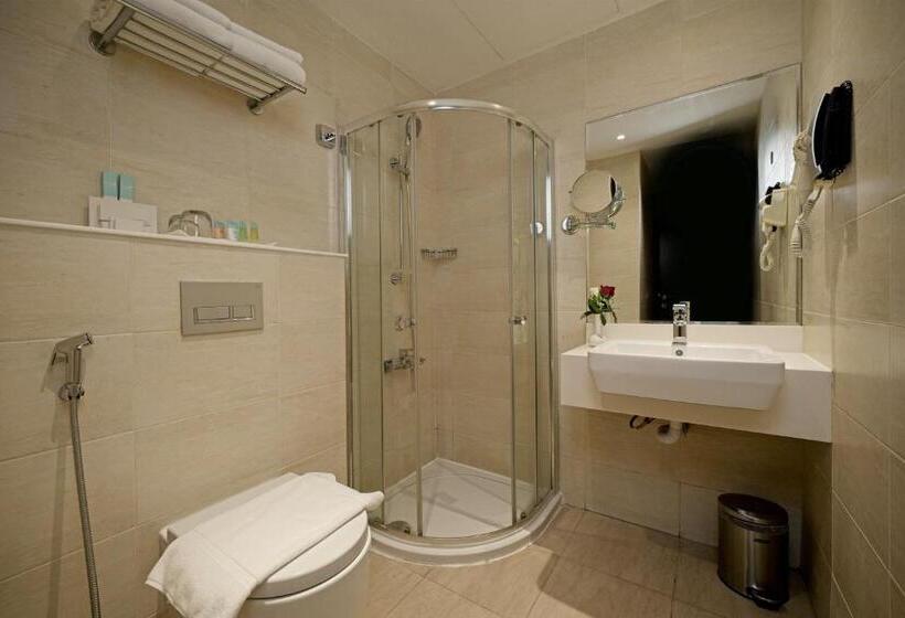 스위트, Action Hotel Ras Al Khaimah