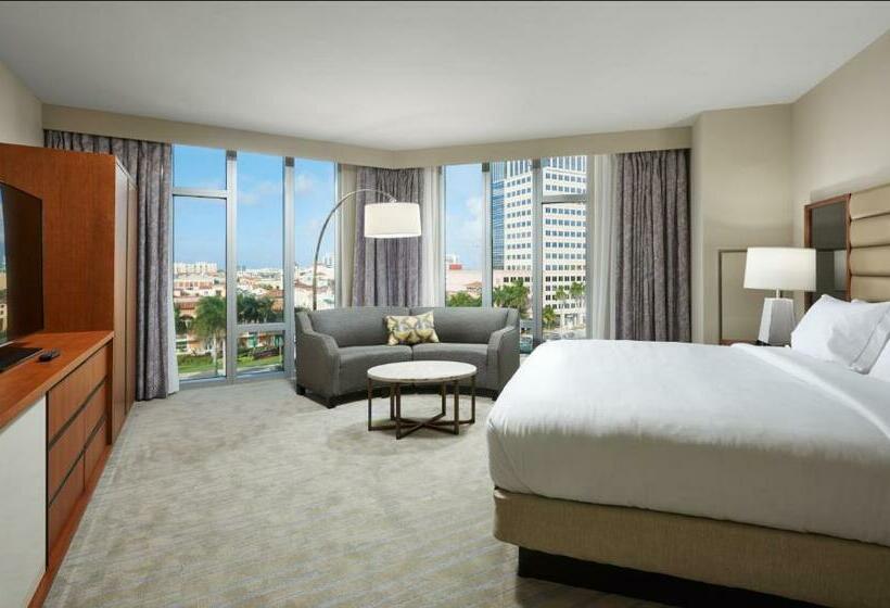 سوئیت پریمیوم, Hilton West Palm Beach