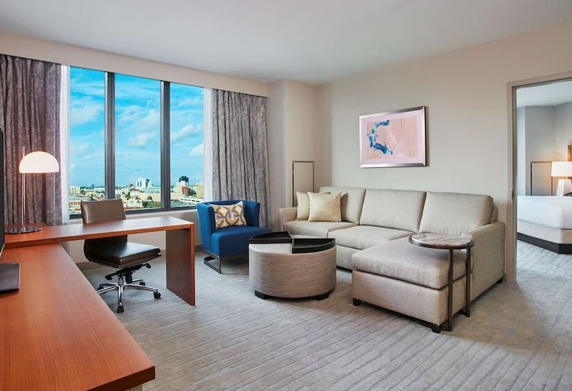 Люкс Адаптированный для Инвалидов, Hilton West Palm Beach