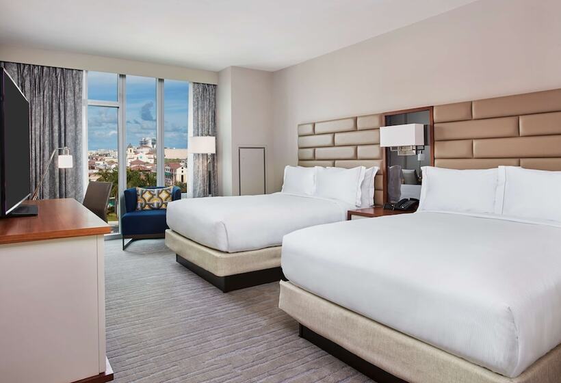 Номер Deluxe Адаптированный для Инвалидов, Hilton West Palm Beach