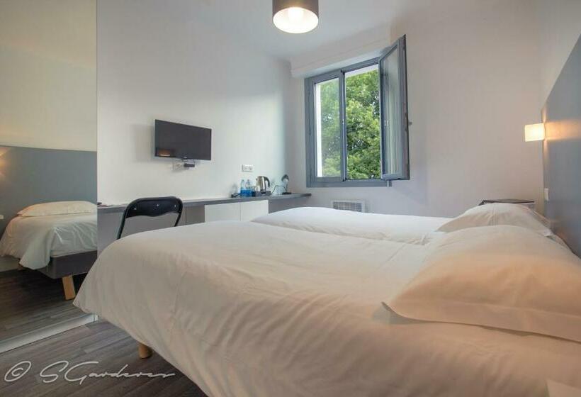 Номер Superior, Le Matisse Pau Centre