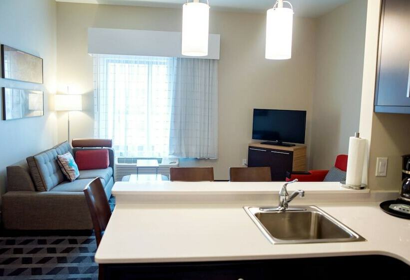 Люкс 2 Спальни, Towneplace Suites By Marriott Ames