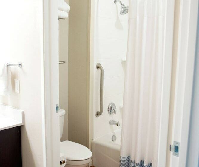 Люкс 2 Спальни, Towneplace Suites By Marriott Ames