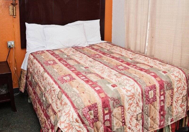 Номер Economy Двуспальная Кровать, Mustang Motel