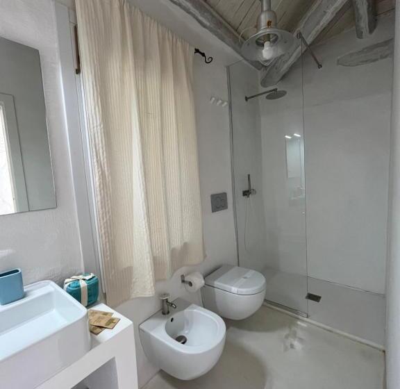 اتاق استاندارد با تخت بزرگ, La Casa Del Nespolo   Exclusive Country Suites   Seaview Pool & Self Check In