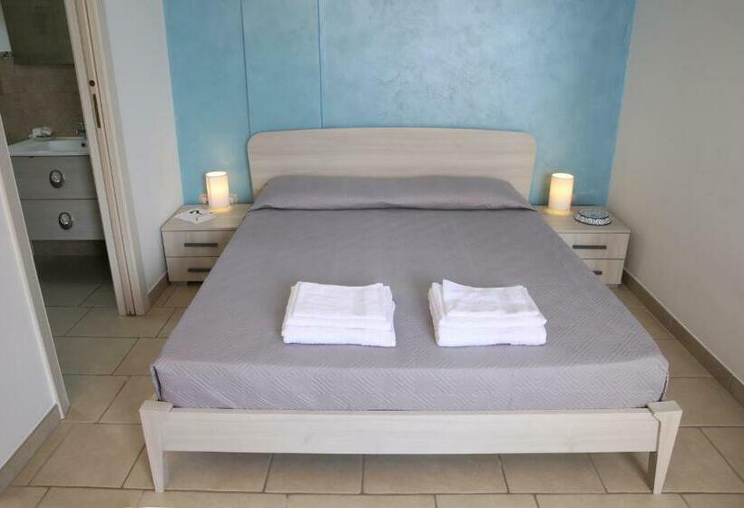 标准间, Corte Rondine B&b