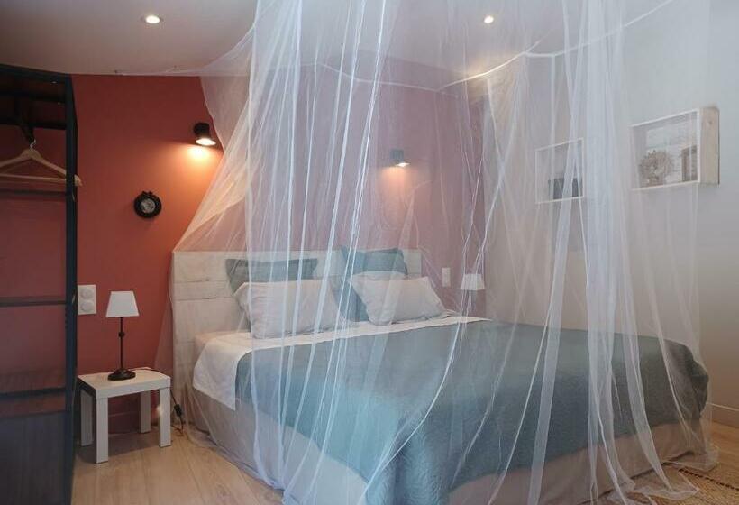Номер Стандарт, Shanti Home