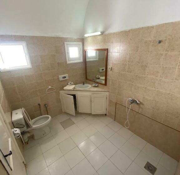 Кровать в Общей Комнате, Blue Beach Hostel