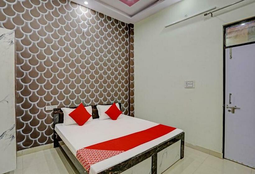 Трехместный Номер Классика, Oyo Flagship Hotel Victory