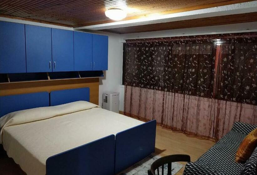 اتاق اکونومی, Your Home
