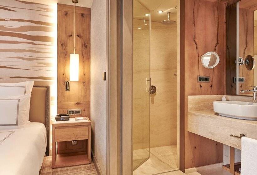Люкс Повышенной Комфортности, Swissotel Uludag Bursa