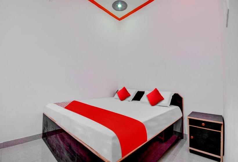 Трехместный Номер Классика, Oyo Flagship Highway Suites