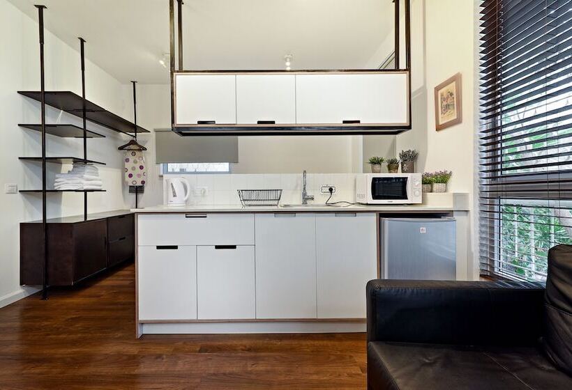 Standaard Studio, Hanasi 129   Boutique Apartments