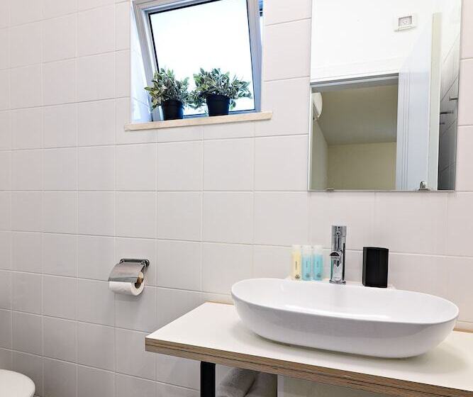 Standaard Studio, Hanasi 129   Boutique Apartments