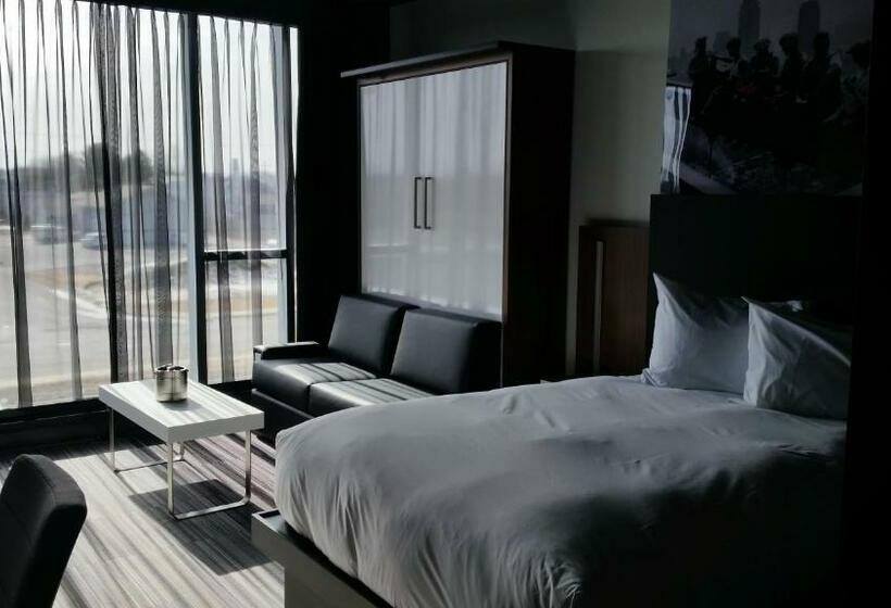 اتاق سوپریور با تخت دو نفره بزرگ, Grand Times Hotel Drummondville