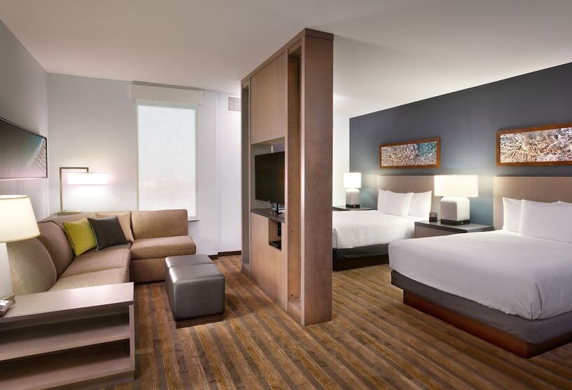 Standard Studio Queen Bed, Hyatt House At Anaheim Resort/convention Center