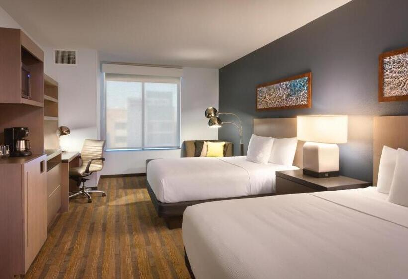 Standard Room King Bed Adapted for people with reduced mobility, Hyatt House At Anaheim Resort/convention Center