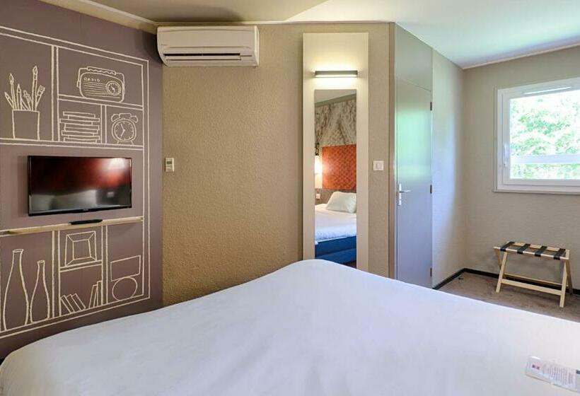 Номер Стандарт, Ibis Montauban