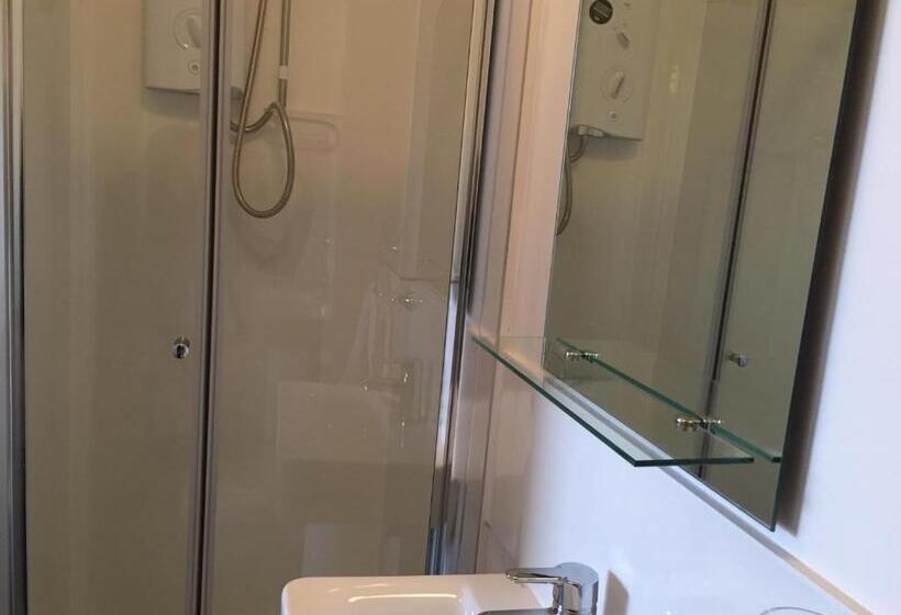 Номер Стандарт Трехместный, 16 Pilrig Guest House