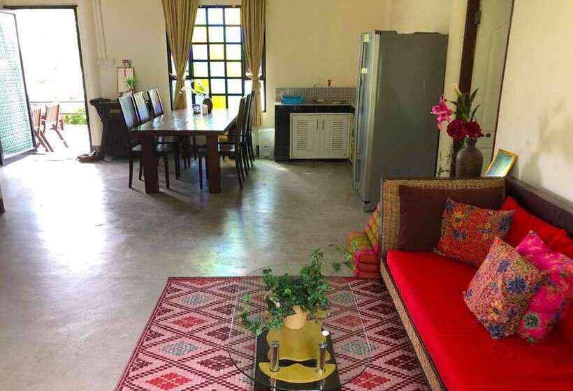 Family Suite, Lanta Complex