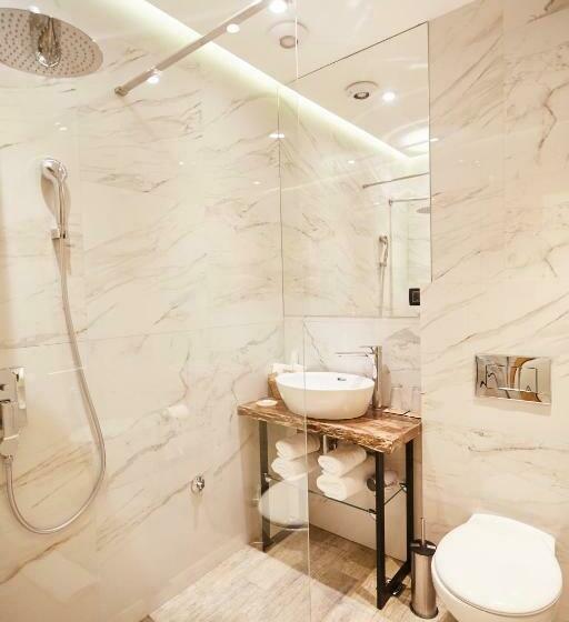 آپارتمان 1 خوابه, One Luxury Suites