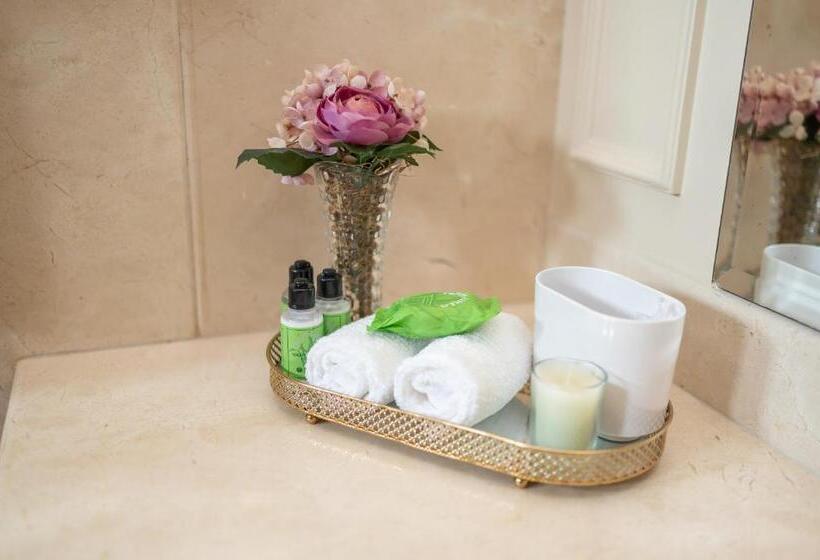 Номер Deluxe с Балконом, Natu Hotel Boutique & Spa