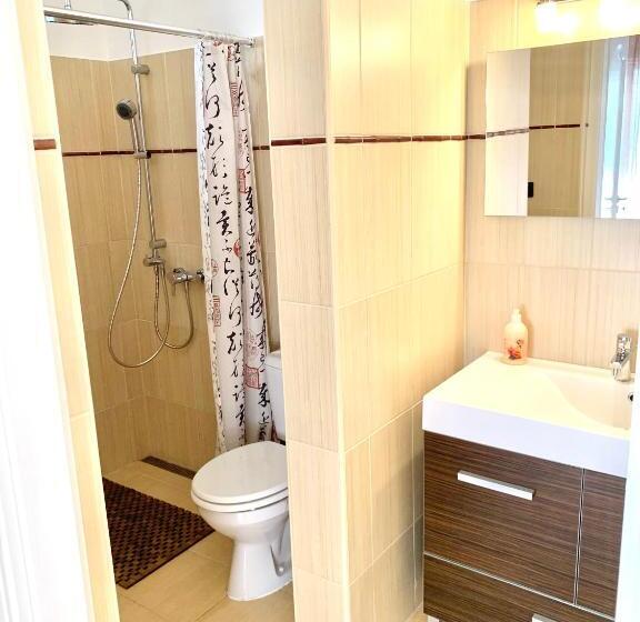 Семейный Номер, Peter S Apartments Siófok