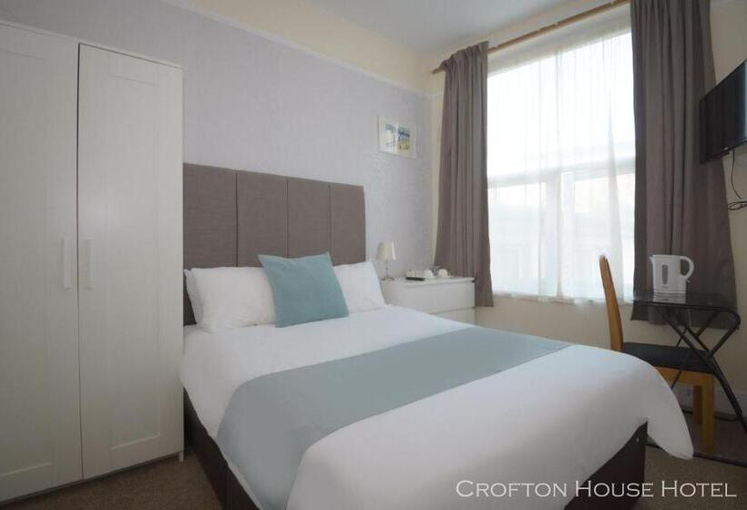 Номер Стандарт, Crofton House