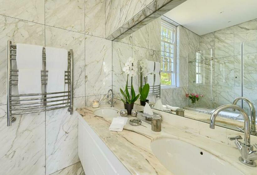 Люкс Вид на Бассейн, Adara Palmiet Valley Luxurious Boutique Farm