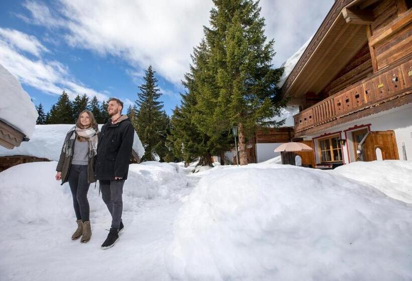 Апартаменты 2 Спальни, Astn Hütten Residenz Waldsicht Königsleiten   Ferienwohnungen