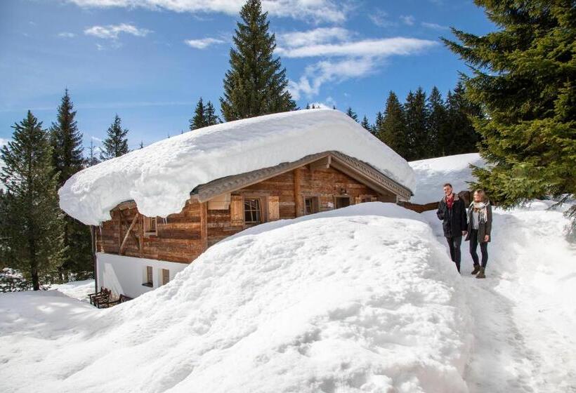 Апартаменты 3 Спальни, Astn Hütten Residenz Waldsicht Königsleiten   Ferienwohnungen