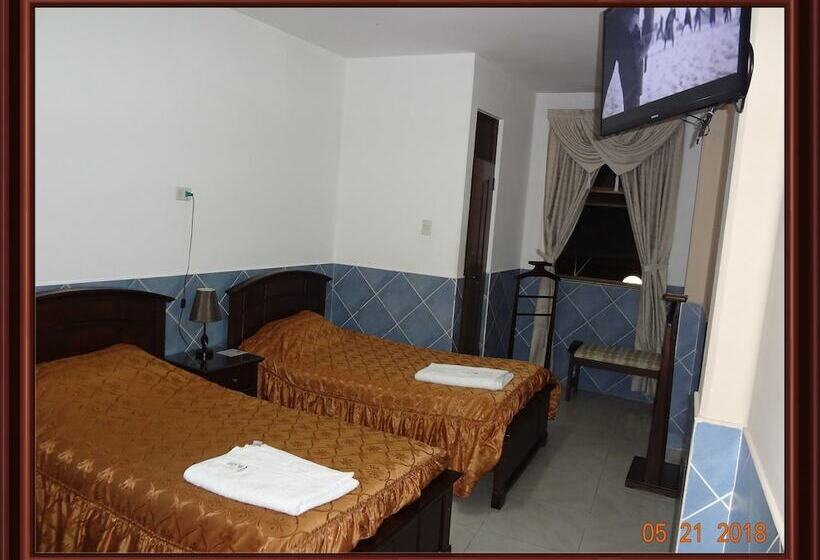 اتاق استاندارد یک نفره, Hostelling Bustillo
