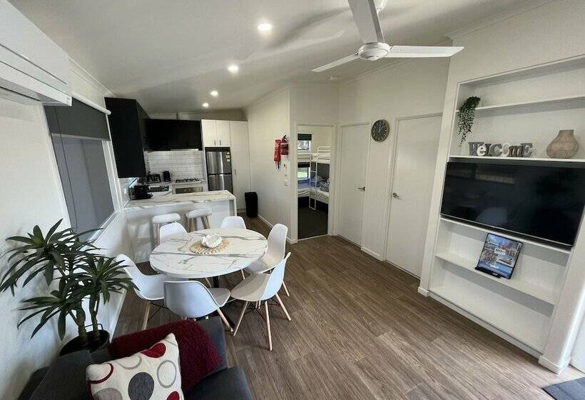오두막, Big4 Tasman Holiday Parks   Warrnambool