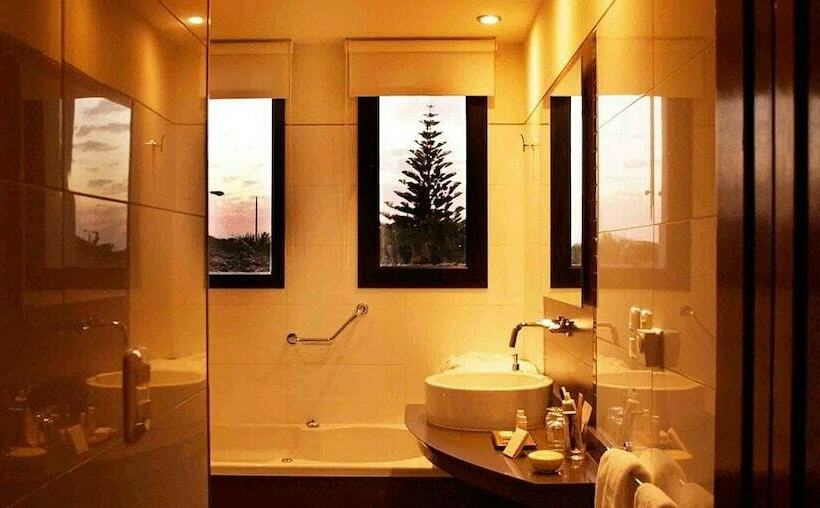 جناح, La Solana Boutique