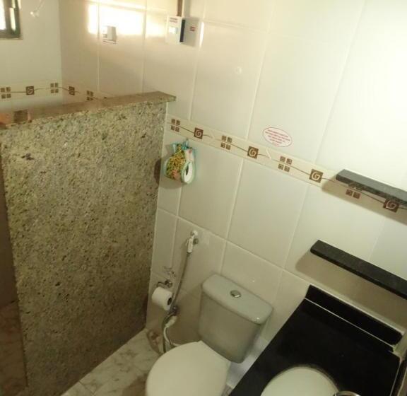 발코니가 있는 4인용 스탠다드 룸, Pousada Axe