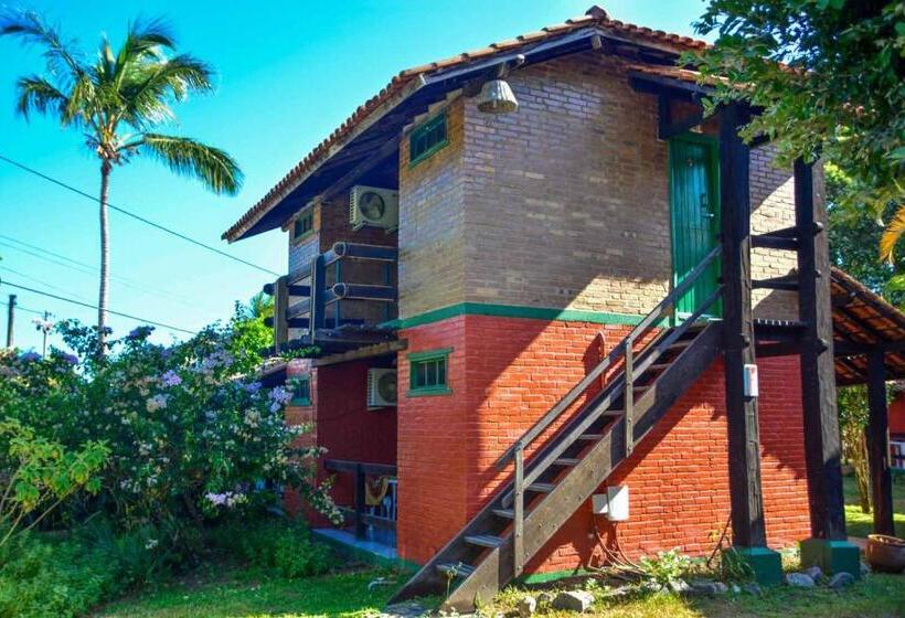 발코니가 있는 4인용 스탠다드 룸, Pousada Axe