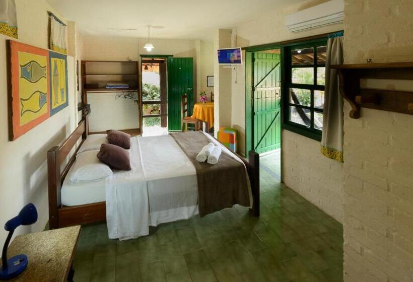 발코니가 있는 4인용 스탠다드 룸, Pousada Axe