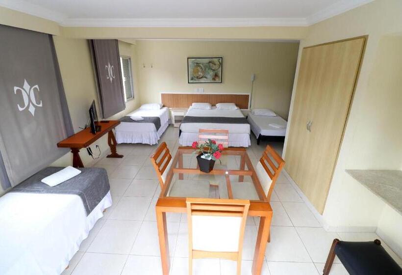 اتاق استاندارد چهارنفره با چشم‌انداز جانبی دریا, Charme Hotel Guarujá Frente Mar