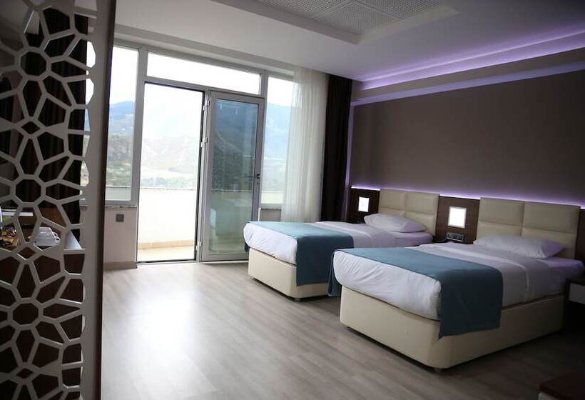 标准间, Grand Hotel Artvin