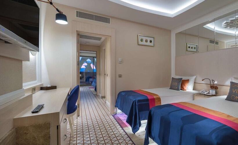 Habitación Familiar, Granada Luxury Belek   Family Kids Concept