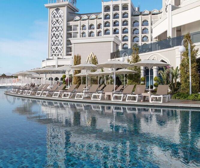 Номер Стандарт Вид на Бассейн, Granada Luxury Belek   Family Kids Concept