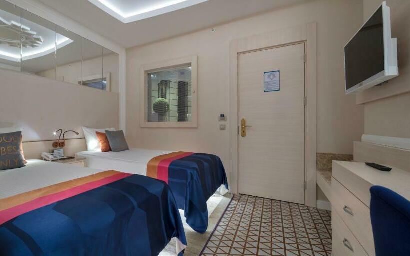 Habitación Familiar, Granada Luxury Belek   Family Kids Concept