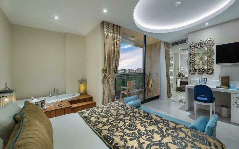 Villa 1 Dormitorio con Piscina, Granada Luxury Belek   Family Kids Concept