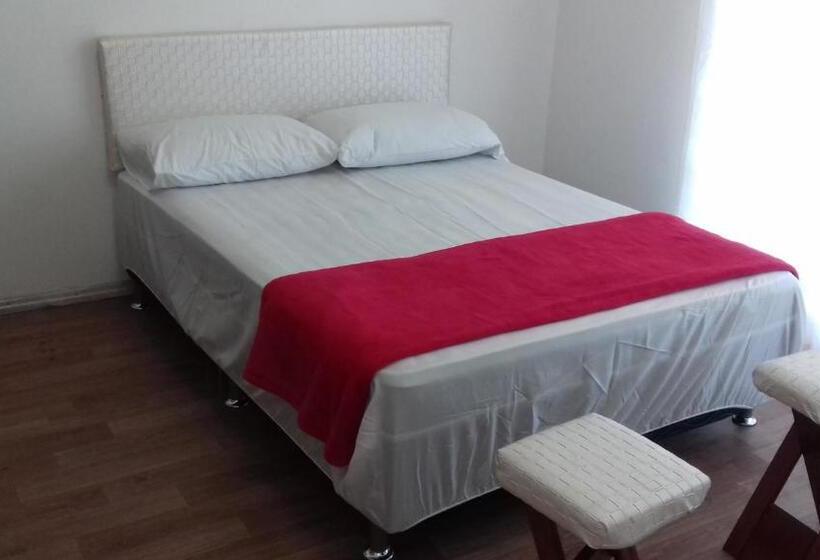 جناح عائلي, Pousada Cama & Café