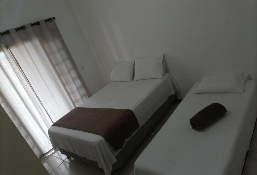 غرفة عائلية, Pousada Cama & Café