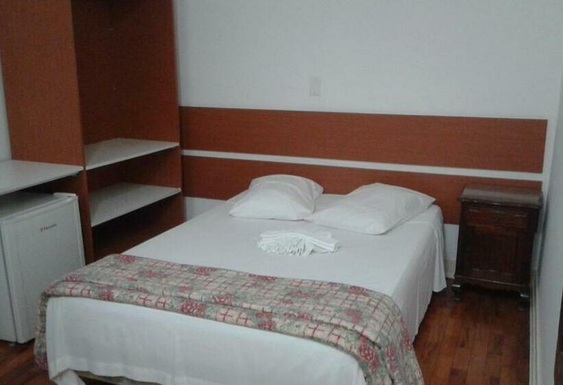 Номер Стандарт, Mova Hotel D Oeste   Localizado Em Frente A Praça Principal Da Cidade, Na área Central   Pé Na Praça