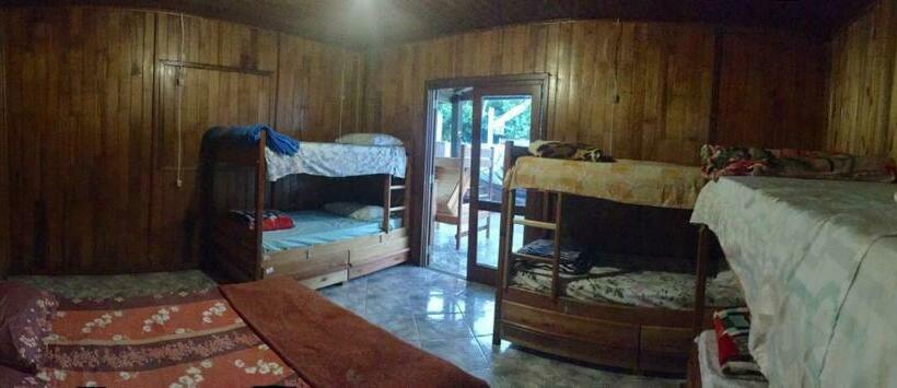 Семейный Номер, Magia Do Mar Hostel
