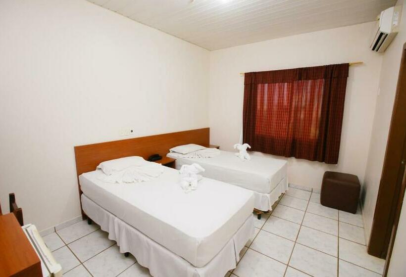 Quarto Estandar, Cancioneiro