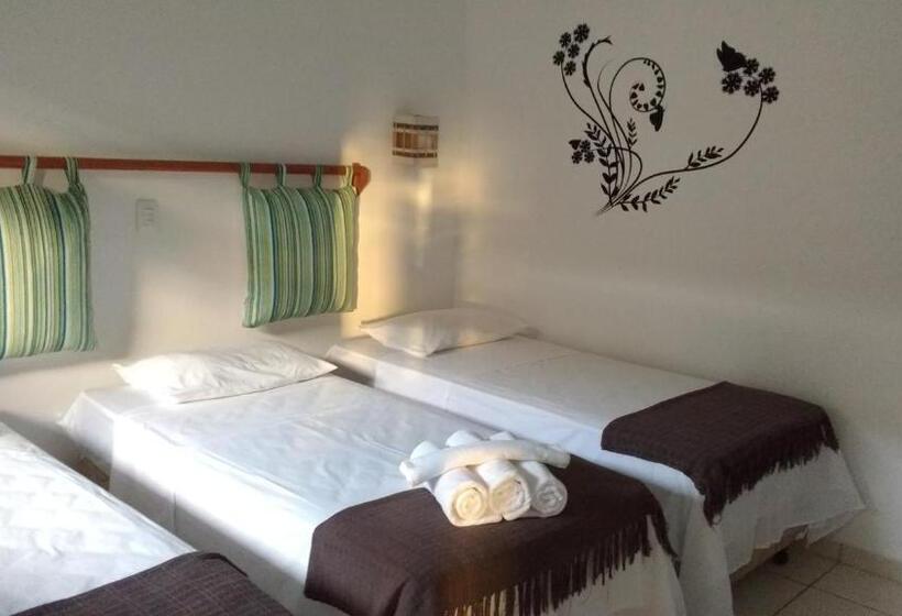 Quarto Triplo Comfort, Pousada Manhã Dourada