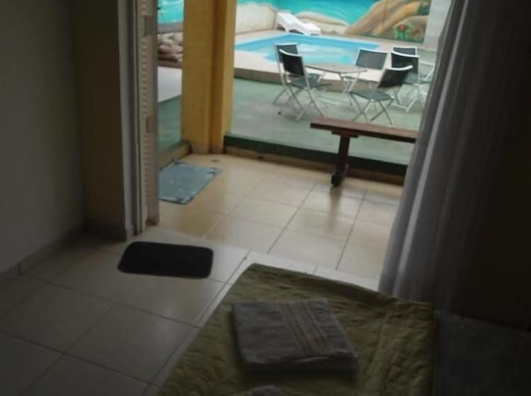 Quarto Estandar, Pousada Sorocotuba